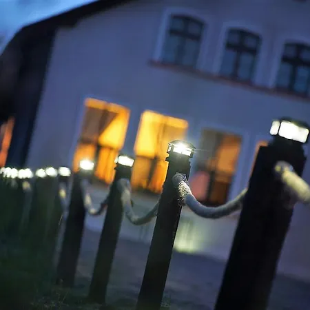 Stara Szkolas7 Noclegi,mzajezierze 8 14-330 Mazury * Małdyty