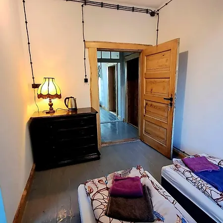 Homestay Stara Szkola S7 Mazury, Zajezierze 8 14-330 *