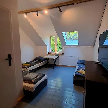 Homestay Stara Szkola S7 Mazury, Zajezierze 8 14-330 Maldyty