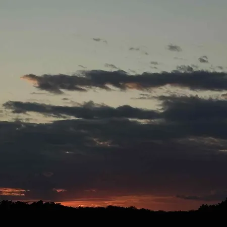 Stara Szkola S7 Mazury, Zajezierze 8 14-330 Maldyty