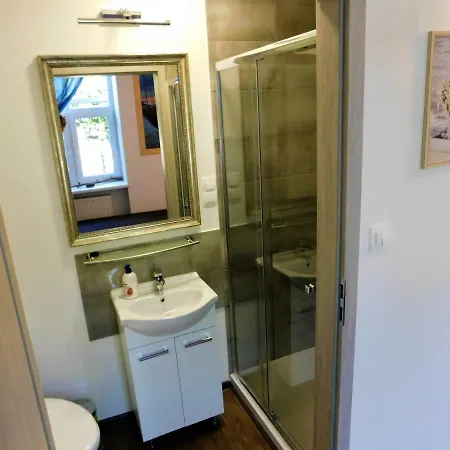 Stara Szkolas7 Noclegi,mzajezierze 8 14-330 Mazury Homestay szállás